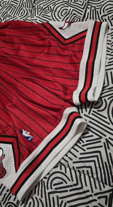 Calções Reload Swingman Chicago Bulls Mitchell & Ness 95/96