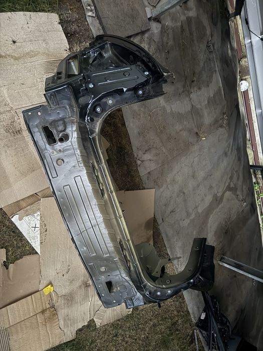 Задня частина Kia EV6