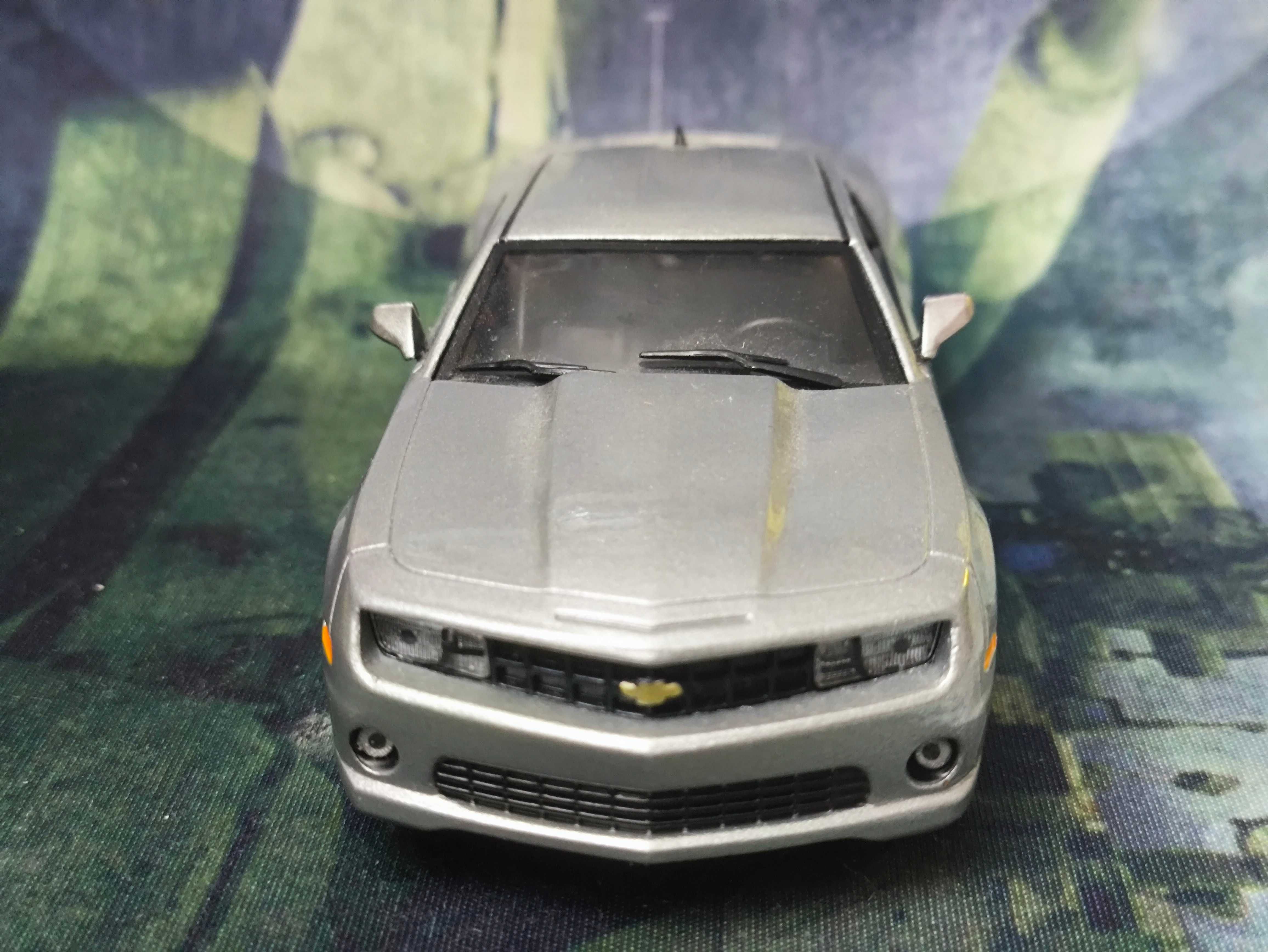 Машинка Chevrolet Camaro SS Deagostini 1/43