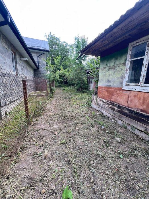 Продається будинок у центрі села Чернилява