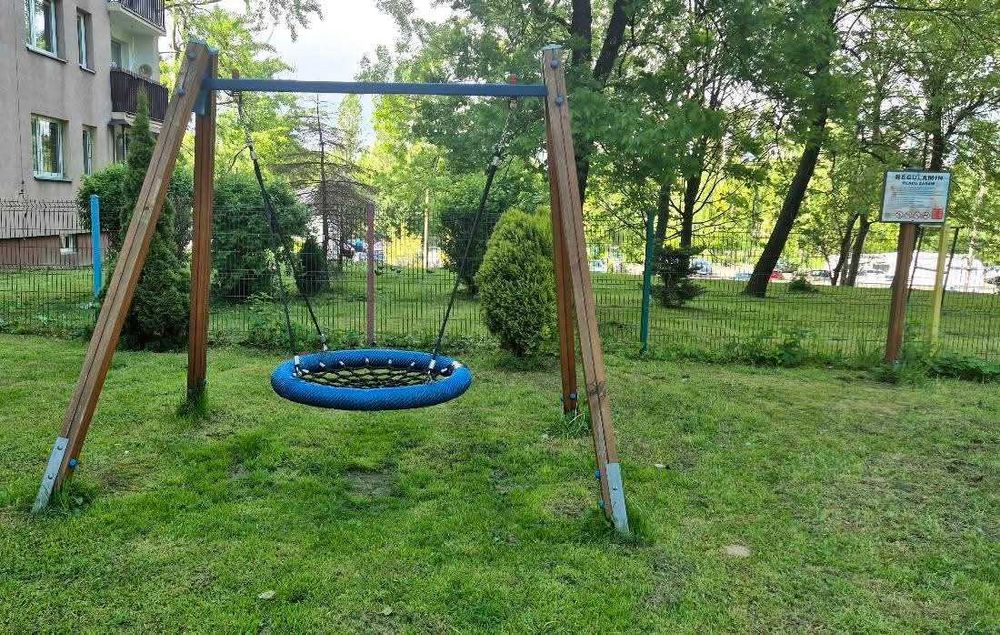 Cały zestaw placu zabaw z certyfikatem,