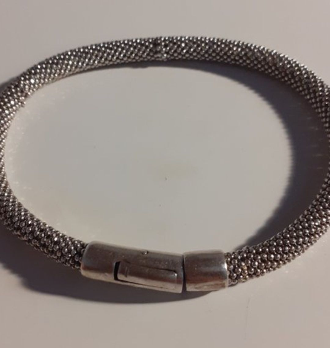 Pulseira de prata contrastada