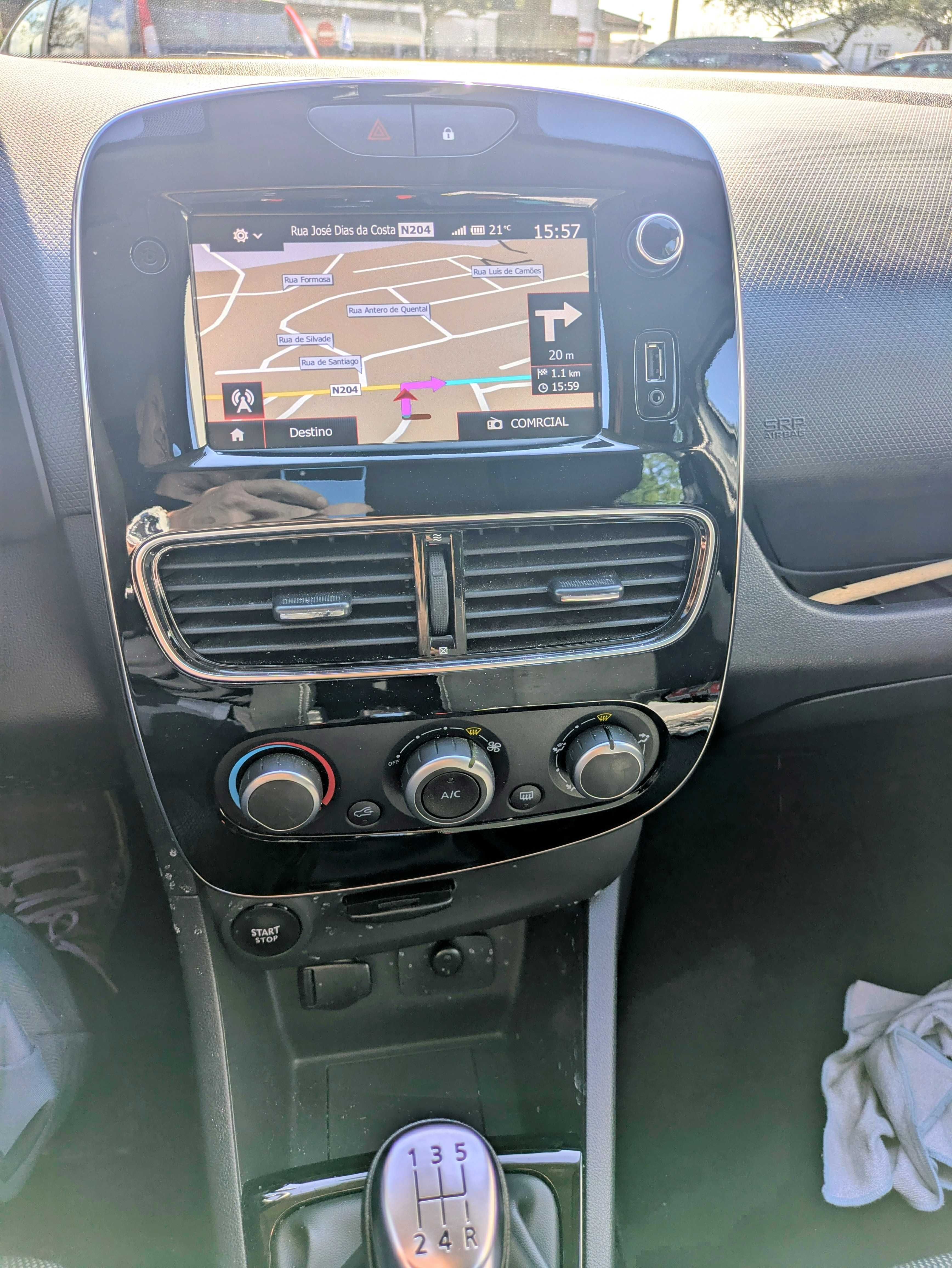 Clio 4 -90 CV SEMI-NOVO 100 KLM