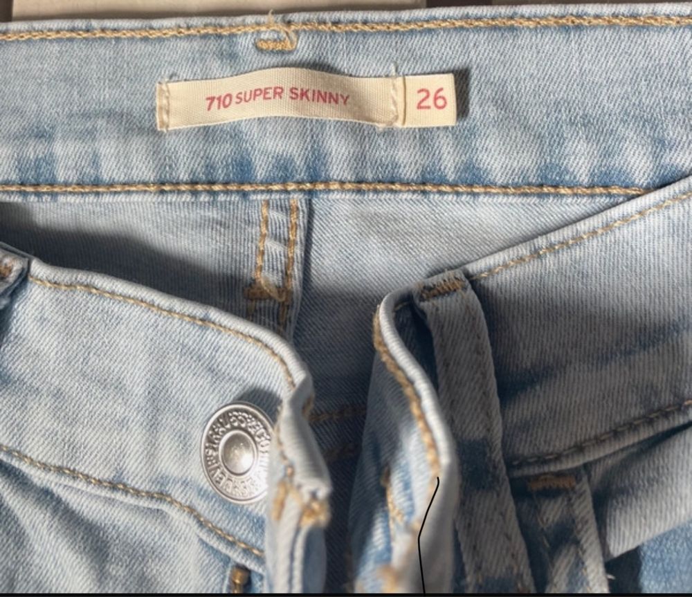 Levis 710 super skinny