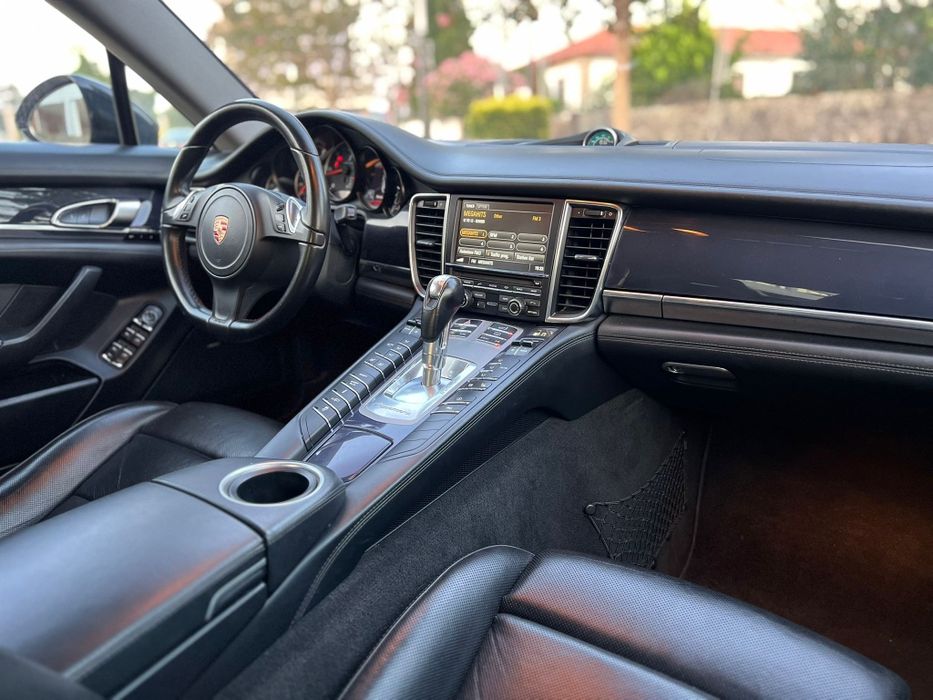 Porche Panamera 3.0 Diesel Full Extras