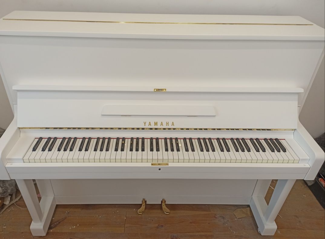 Pianino Yamaha U1