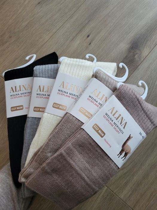 Nowe skarpety 39-42 z wełny merino.