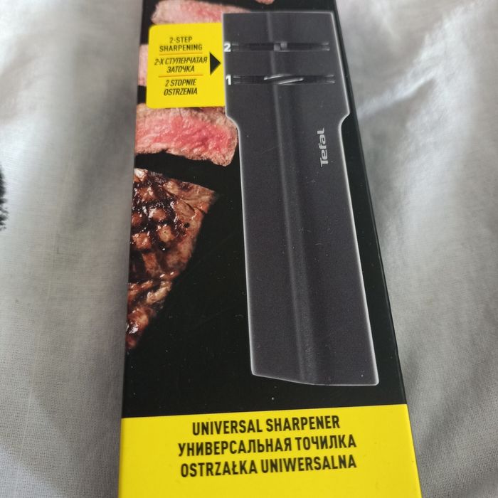 Ostrzałka do noży Tefal
