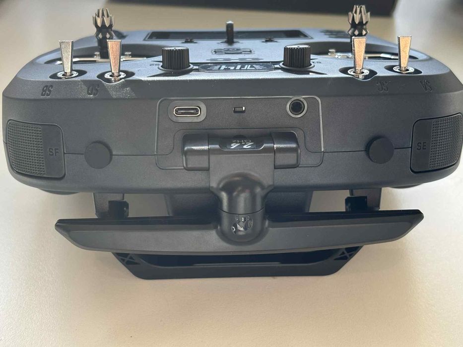 Nadajnik RC 2.4 GHz do dronów