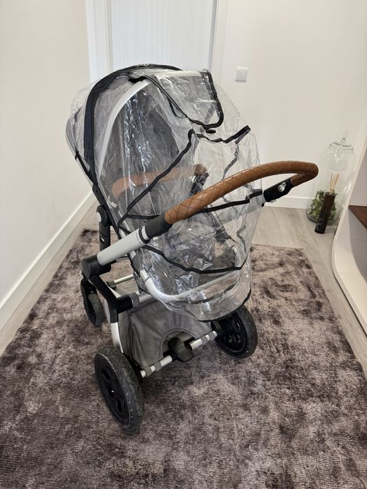 Vendo carrinho de bebé , alcofa , ovo Joolz e cadeira da papa