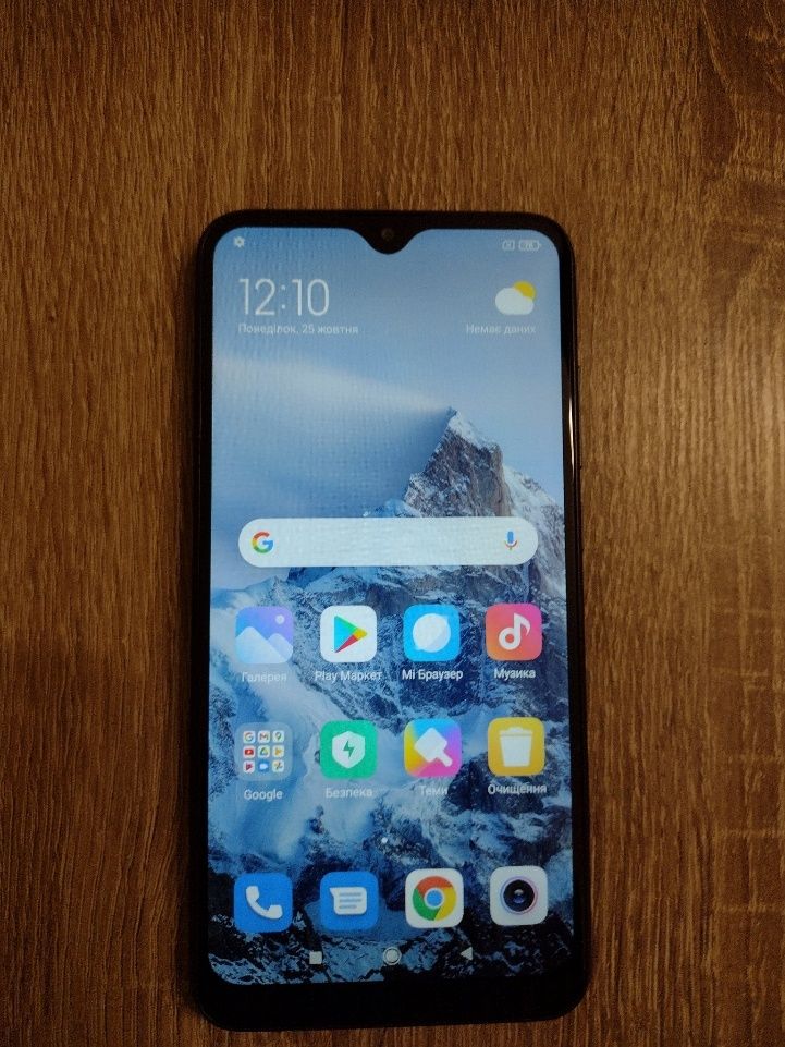 Смартфон Xiaomi Redmi 8A.4/64GB .Black 2 SIM + Чохол,і захисне скло