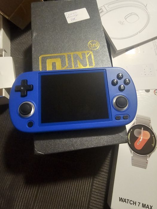Consola da anbernic com 40 mil jogos