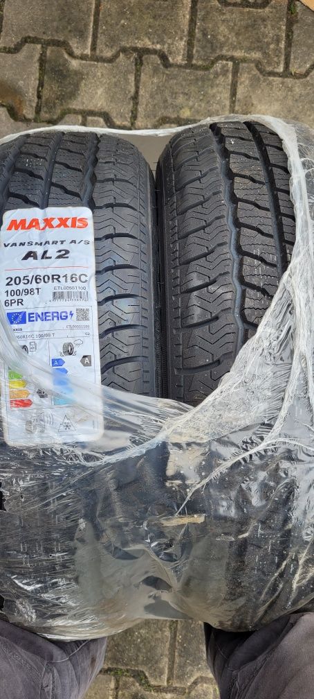 Maxxis vansmart A/SAL 2 205/60-16C Nowe