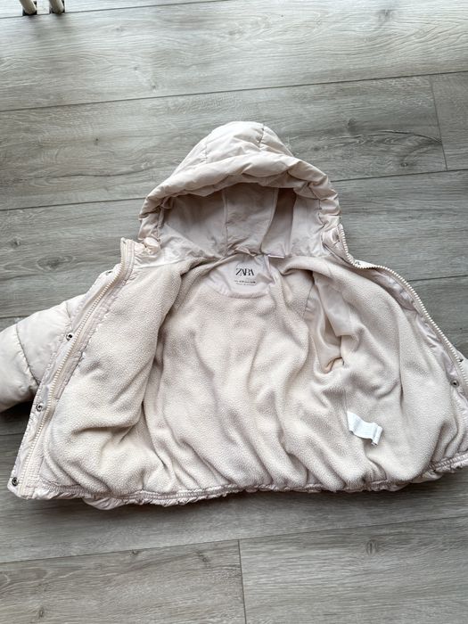 Куртка зимова Zara на дівчинку!