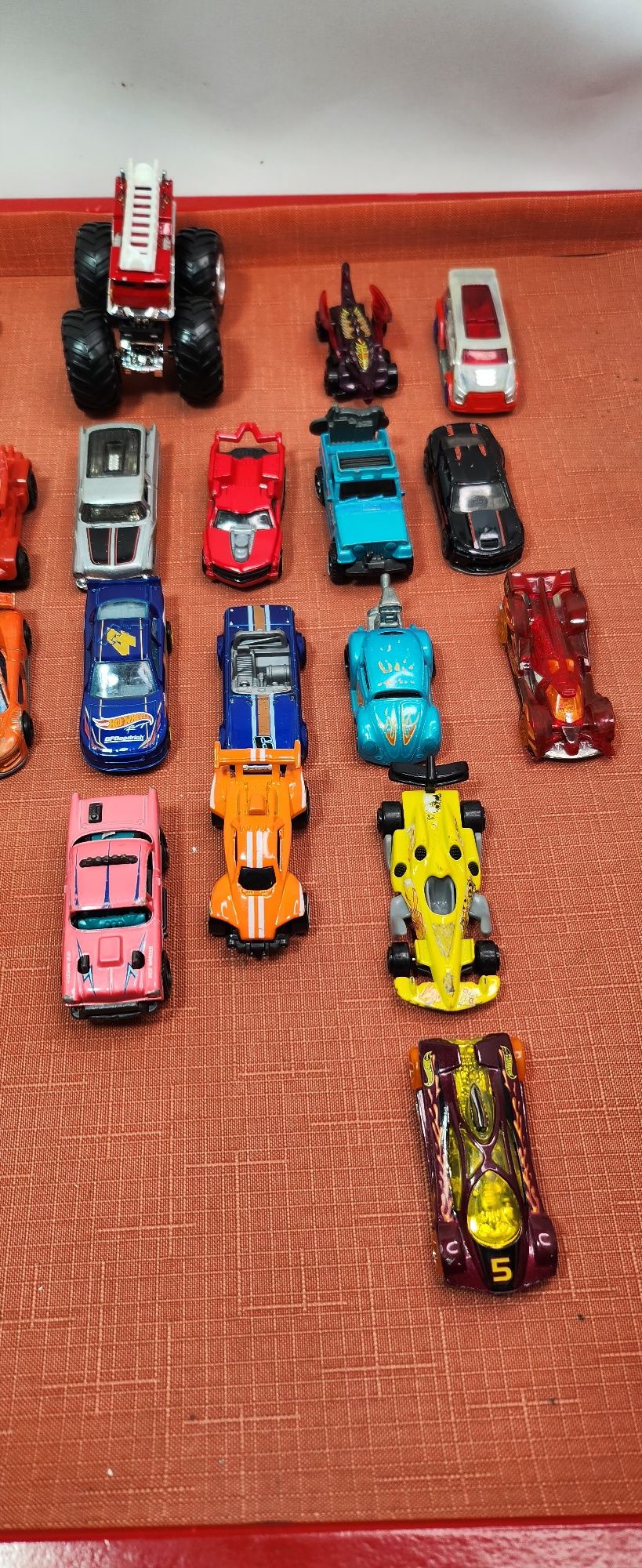 Hot Wheels 2009 Regular Treasure Hunt Custom '53 Chevy.