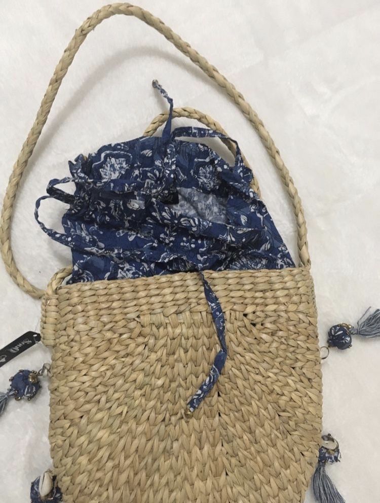 Bolsa palha marca brasileira