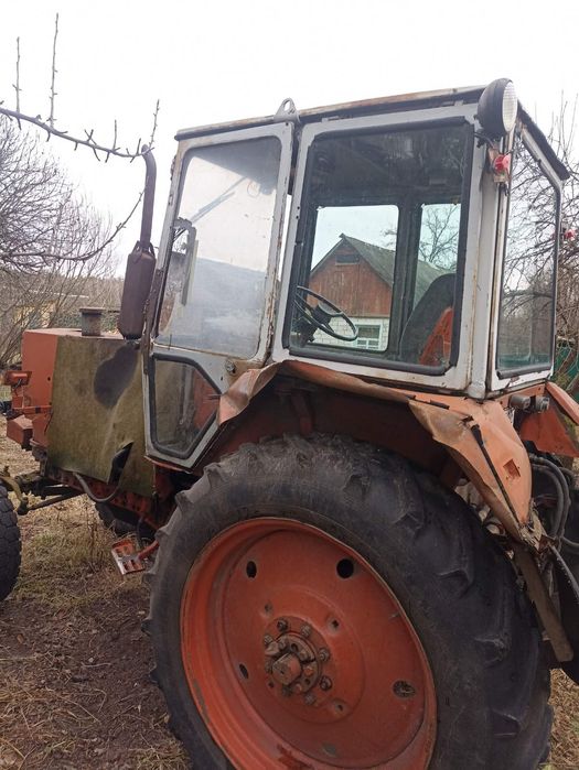 Продам трактор ЮМЗ-6АКЛ.