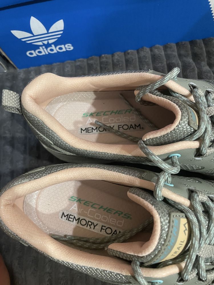 Оригінальні кросівки  Skechers Escape  41(27см) нові
