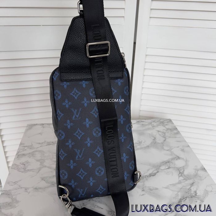 Мужская нагрудная сумка слинг Louis Vuitton Avenue