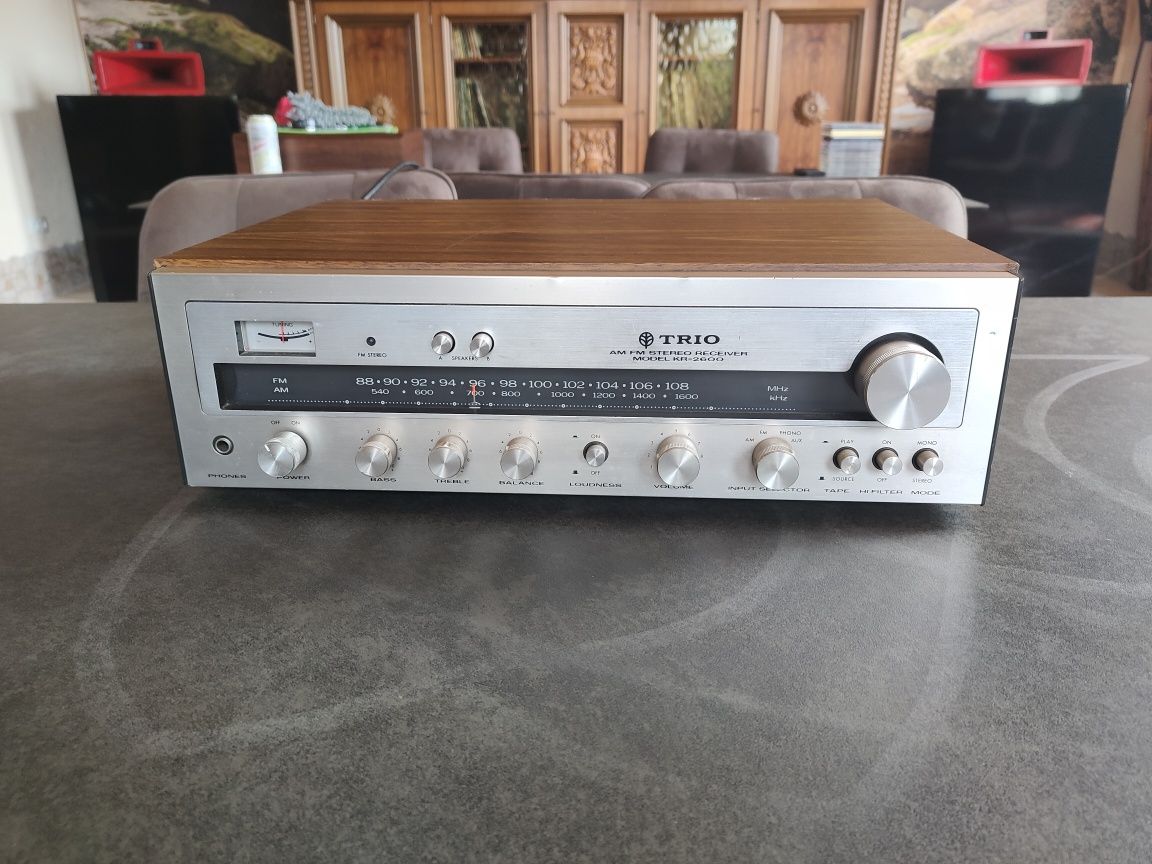 Amplituner Kenwood 2600 2.0 świeżo po serwisie stan bardzo dobry srebr