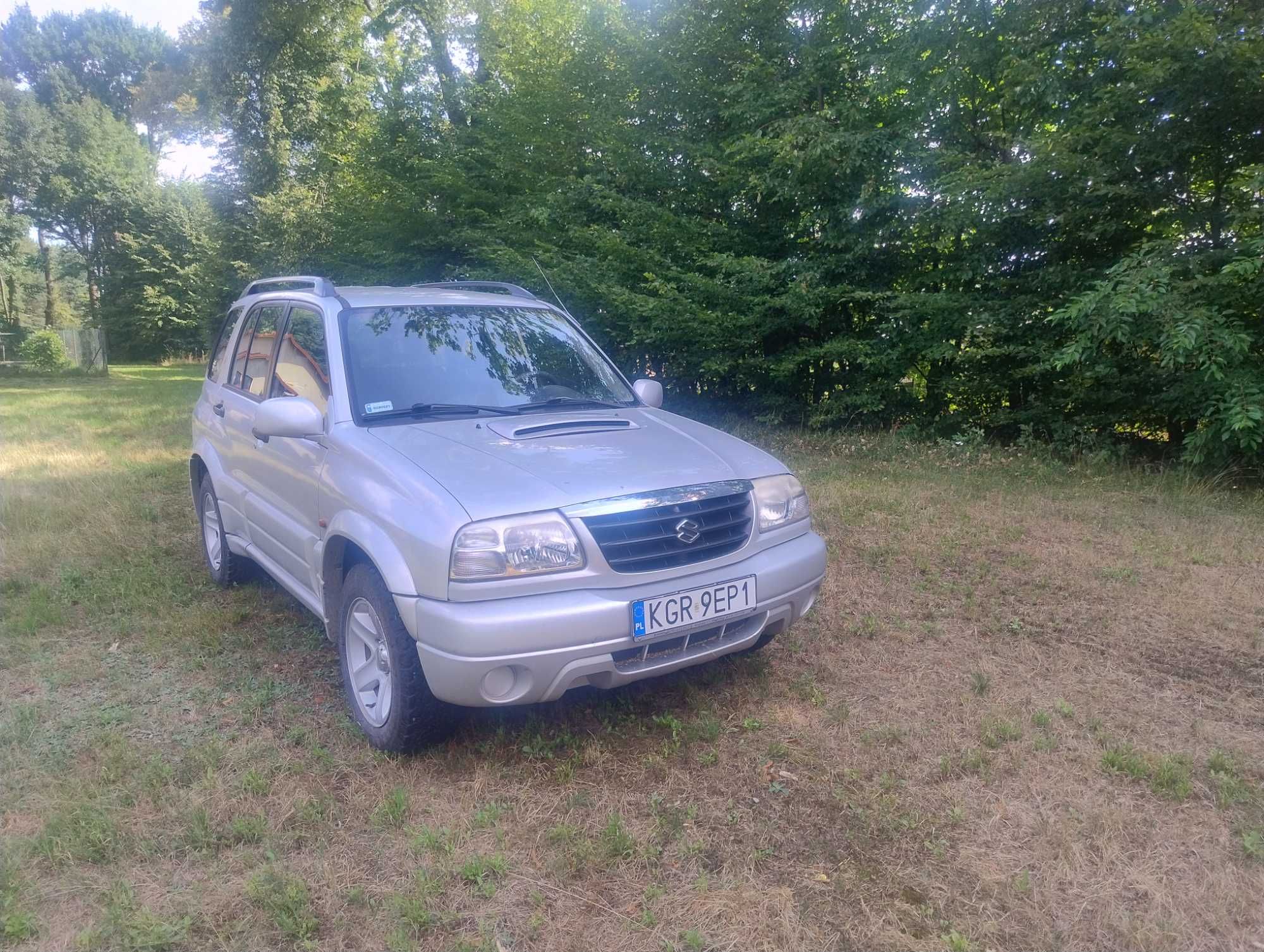 Sprzedam grand Vitara w stanie bardzo dobrym.