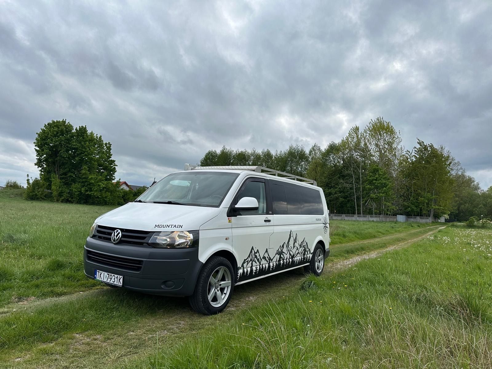 Volkswagen Transporter VW T5 long, 9 os / campervan kamper