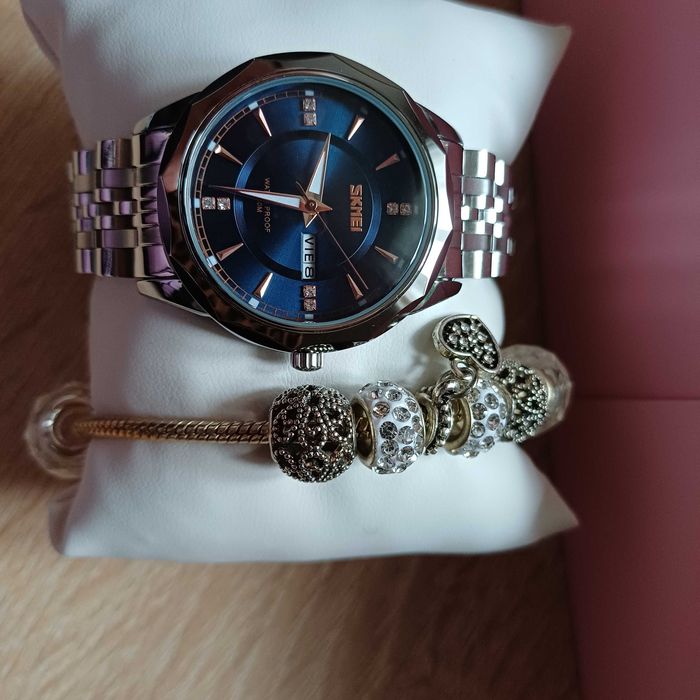 Продам НОВИЙ годинник, часи  SKMEI