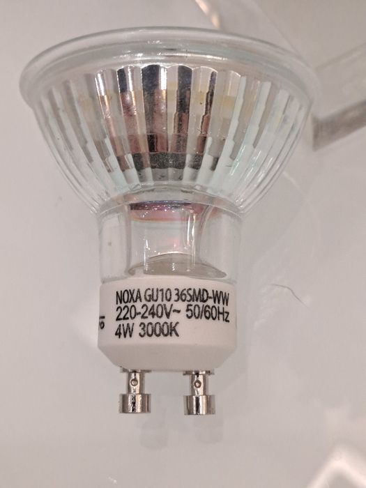 Halogeny 4W 3000K 28 szt.