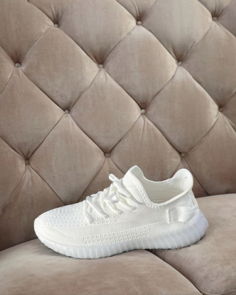 кросіки унісекс сітка під adidas yeezy