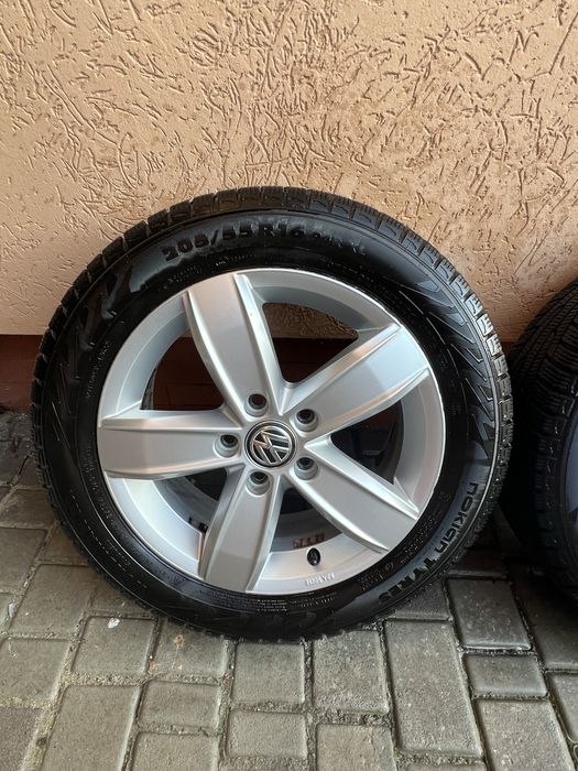 Шини/диски nokian R 16