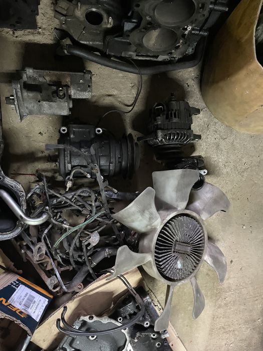 Silnik części Ford Ranger 2.5TD WL 98-05r Mazda B 2500