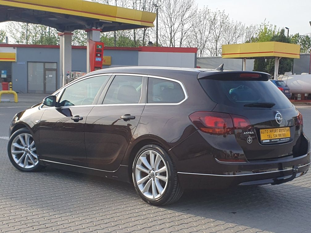 Opel Astra 1.6 benzyna/Lpg BRC. Ksenon, Skórzana tapicerka, Nawigacja