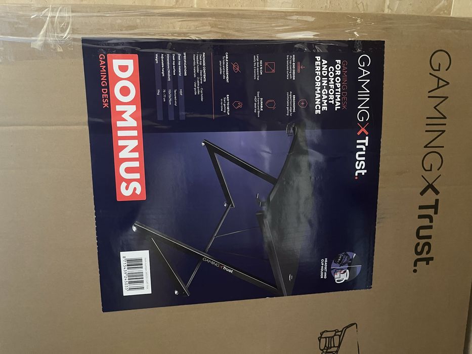 Комп’ютерний,геймерський стіл Trust GXT 711X , стан новий