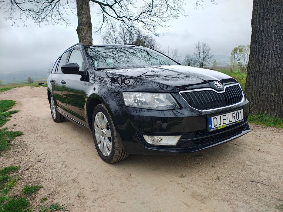 Skoda Octavia 2.0 TDI, 4x4, el.klapa, smartlink, line asist