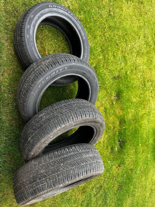 Шини всесезонні Goodyear Integrity 185/55 R15 82T