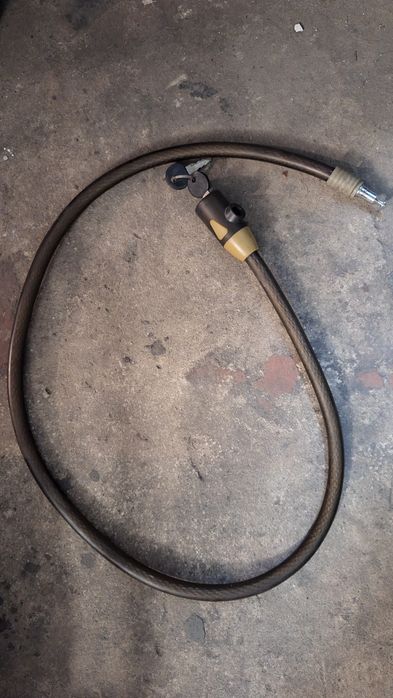 Linka do roweru zabezpieczajaca