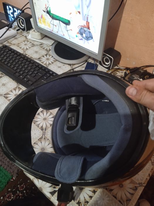 Продам шолом стан хороший не битий не крашений