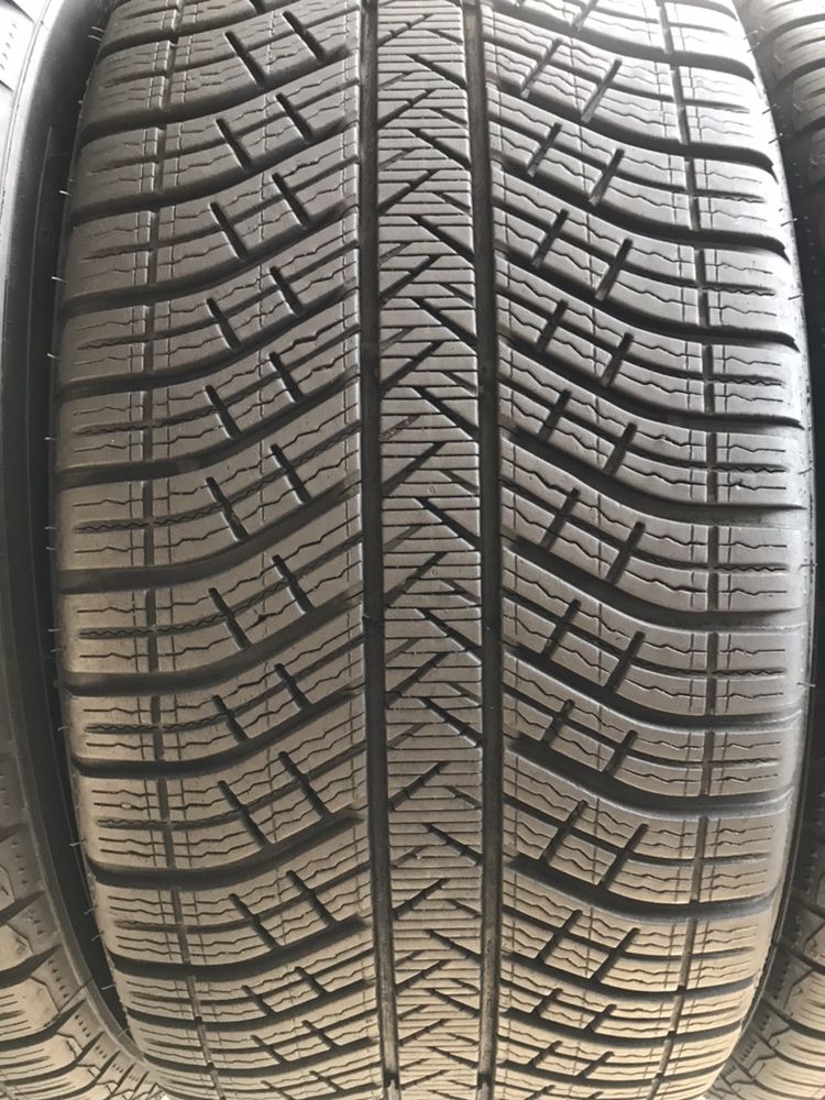 305/40/20+275/45/20 R20 Michelin Pilot Alpin 5 4шт зима