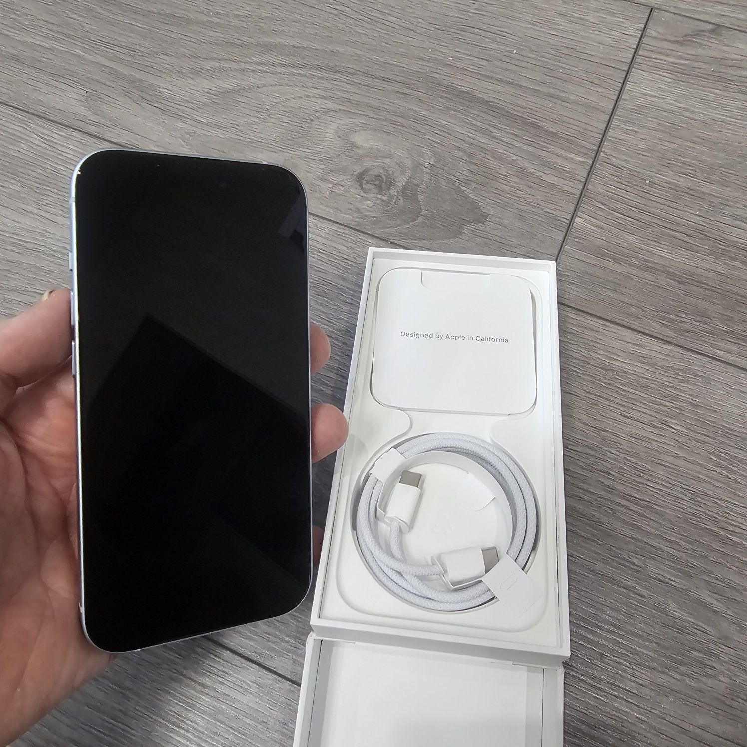 Iphone 15 128 open box