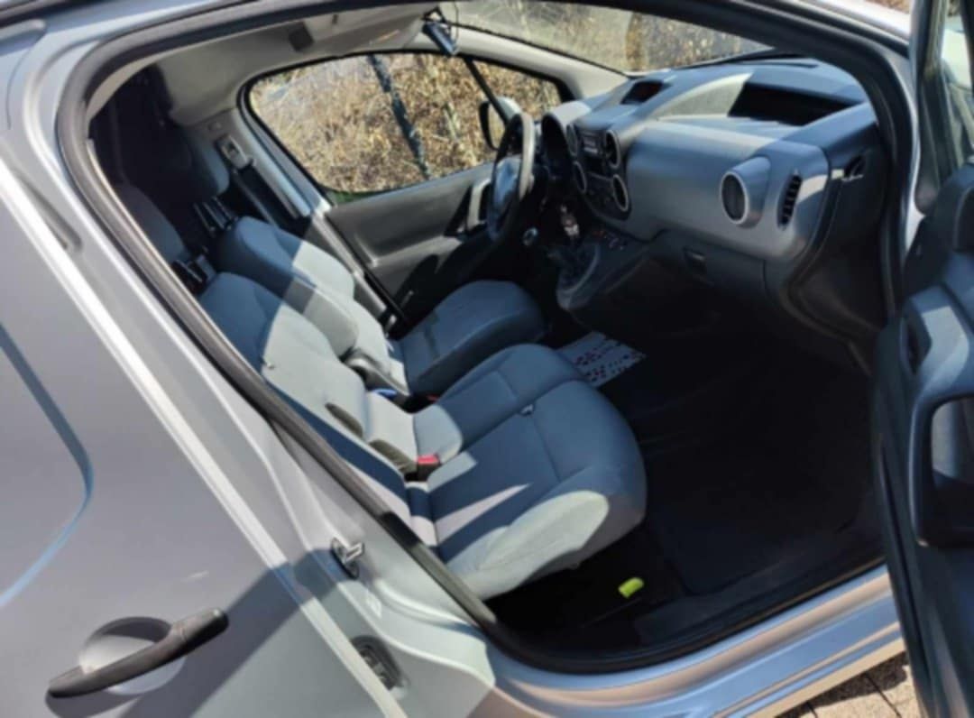 Wynajem citroen berlingo long 1.5hdi wypożyczalnia