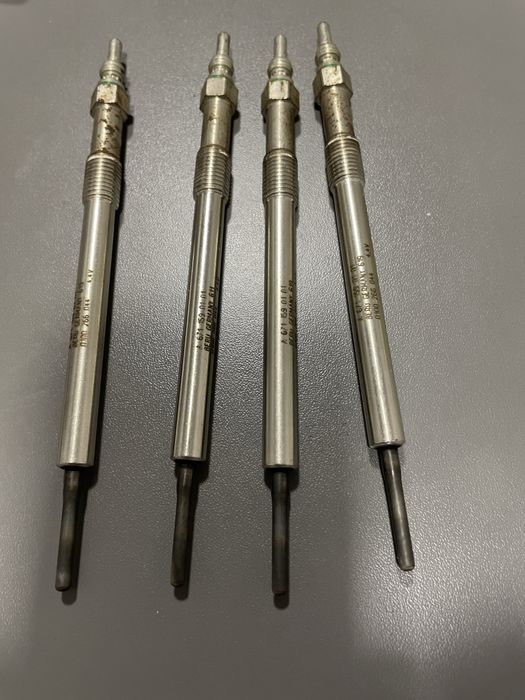 Свічка розжарювання BERU A6711590101