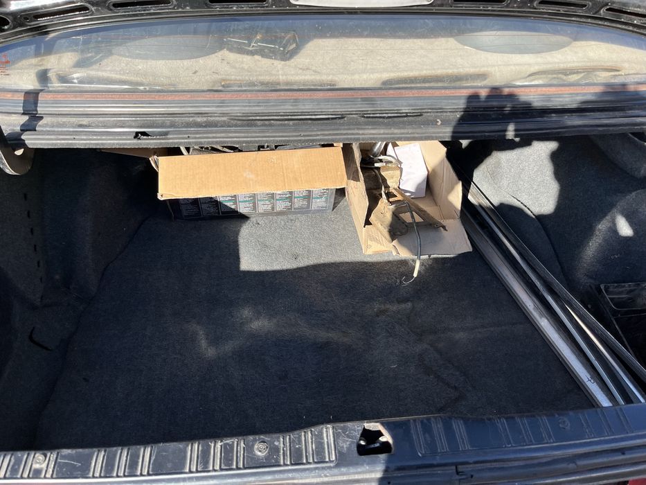 Продам  бмв е30, 1.8