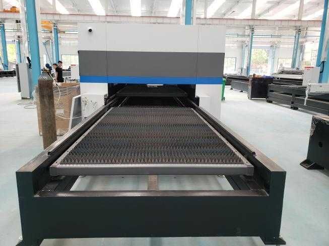 Wycinarka laserowa MTP-L3015FH 2000W