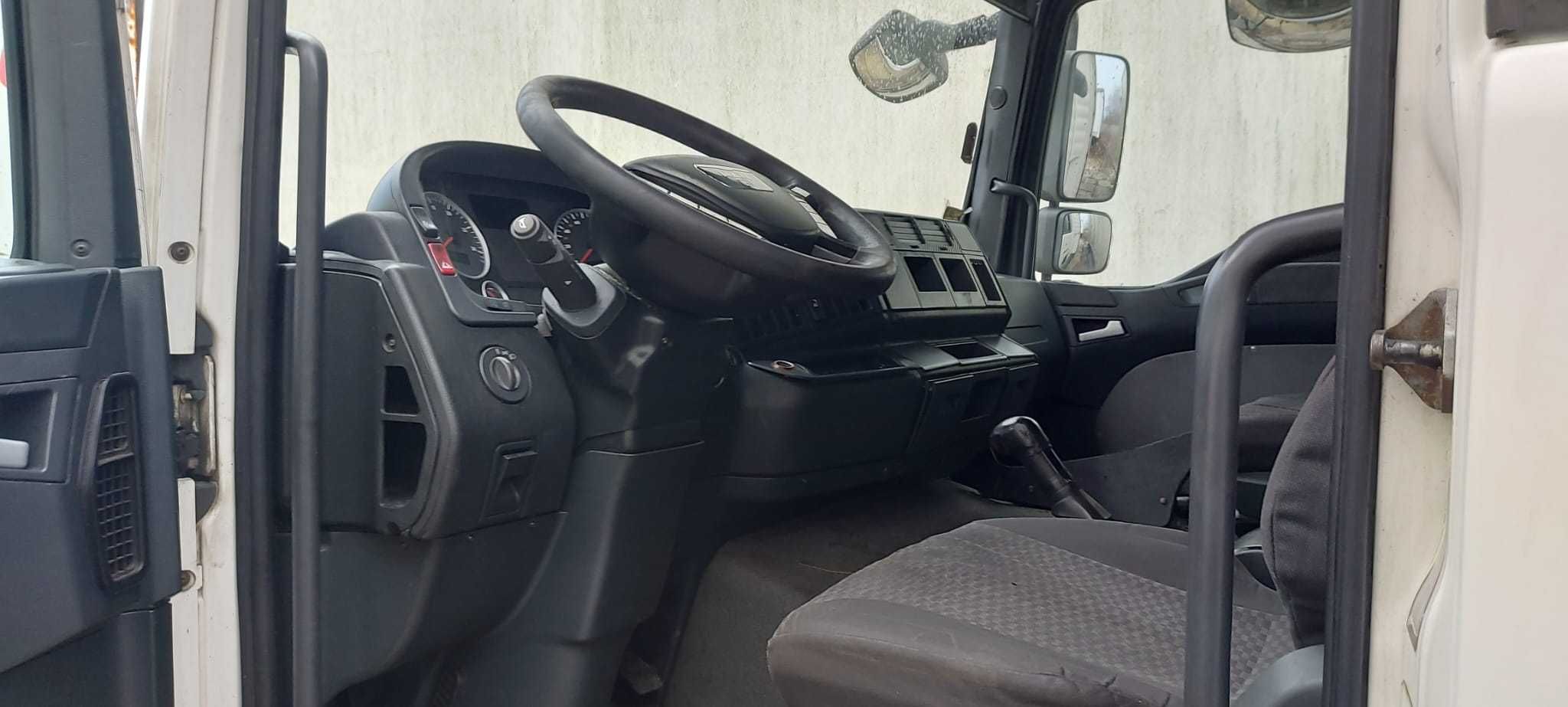 MAN TGL 12.240 06r kabina kompletna sypialna