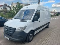 Samochód dostawczy BUS na wynajem