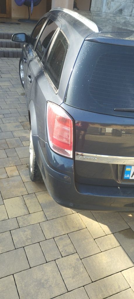 Продам Опель Астра h 2008 рік 4500