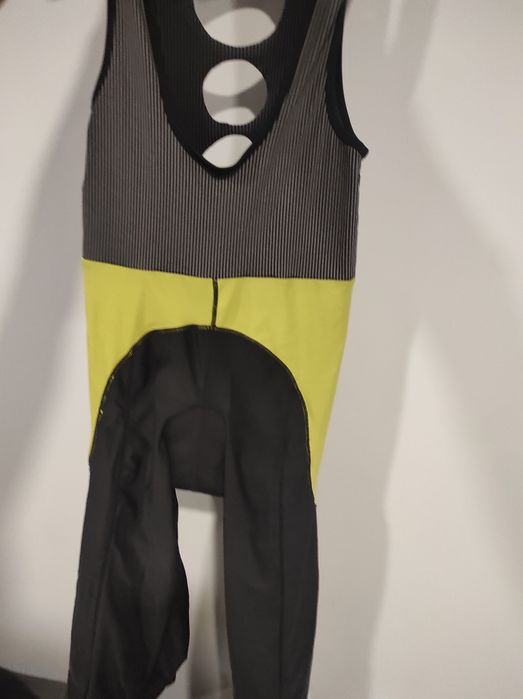 Equipamento btt Berg usado tamanho M