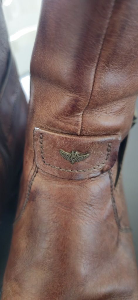 Botins Miguel Vieira
