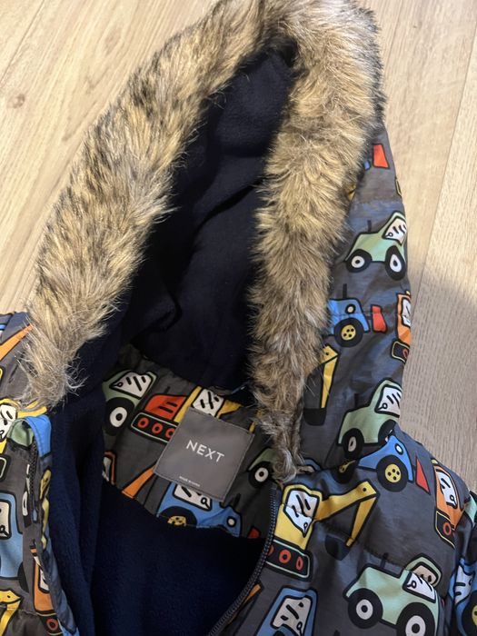 Зимовий дуже теплий комбенізон від next на 4-5 років