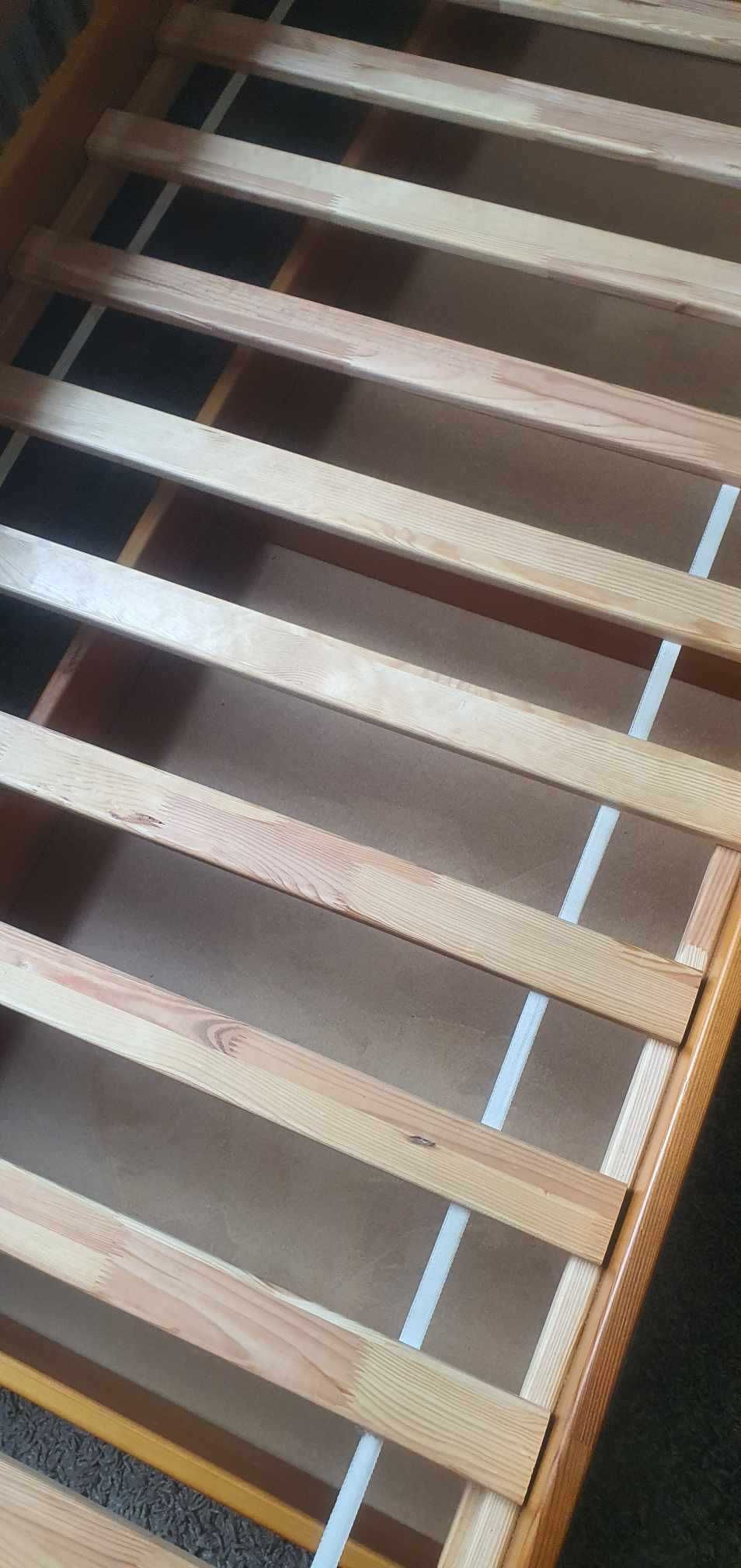 Drewniany łóżko 80x180